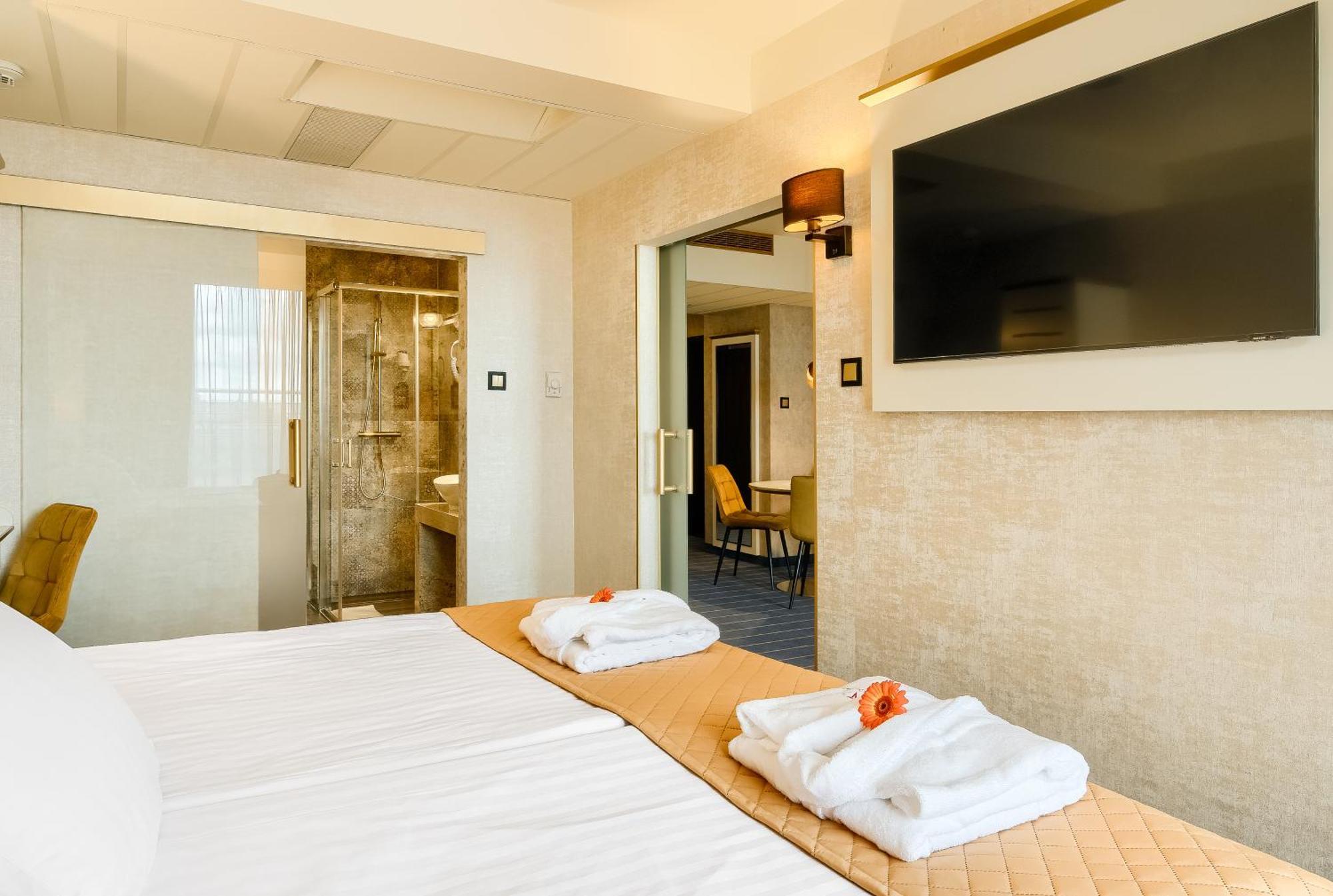 Park Hotel Diament Wrocław Eksteriør billede